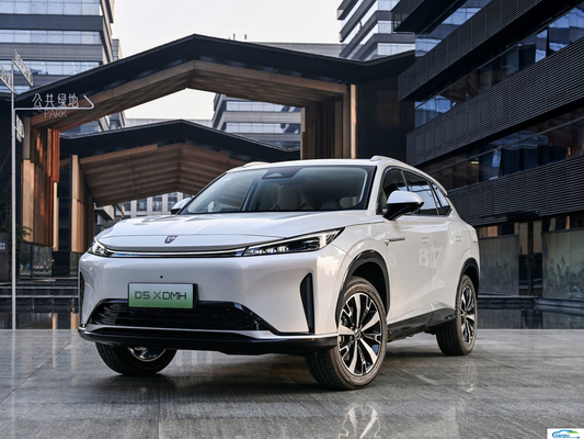 Découvrez l' avenir du transport avec la voiture électrique de ROEWE 2024D7X DMH
