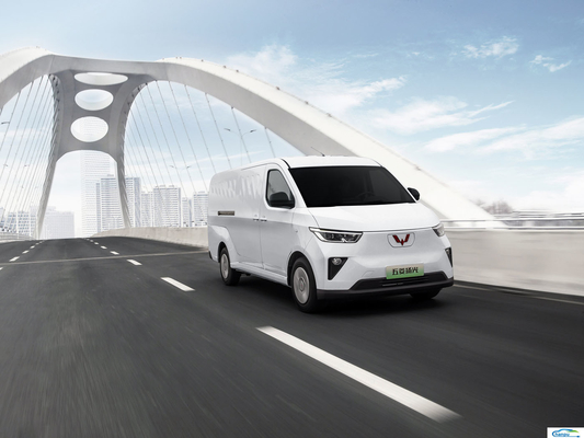 Véhicule utilitaire énergétique 2024 Wulingyangguang EV Automobile 230km Autonomie