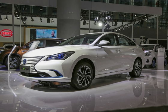 Ayez une longueur d'avance sur la concurrence avec le Changan Eado EV460 2024 Sedan A Energy Vehicle