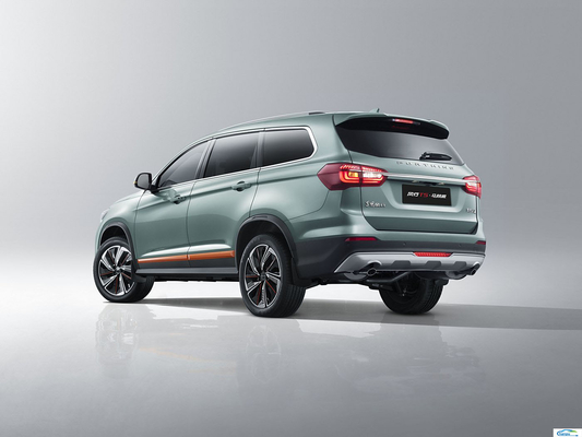 Capacité du réservoir de carburant 50-80L Dongfeng Forthing T5 2024 Un mini SUV chinois pour le commerce de détail