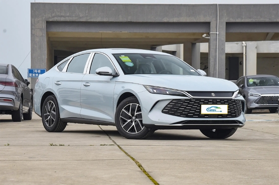 BYD Clean Energy Hybrid Qin L Dm-I-2024 Sedan Une voiture Phev de taille moyenne avec système de moteur double