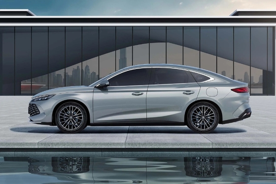 Découvrez la berline PHEV de Byd La combinaison parfaite d'efficacité énergétique et de performance