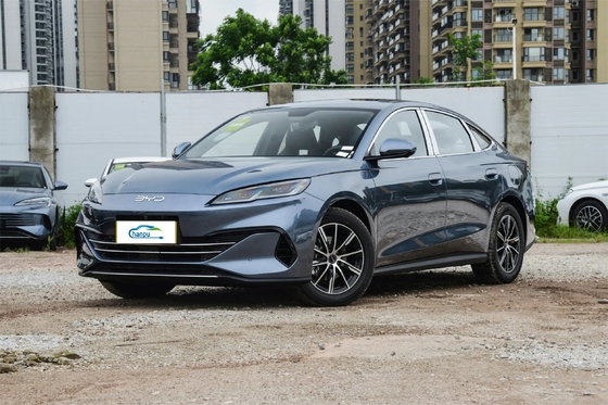 La berline PHEV de 1,5 litre de Byd a une masse maximale à pleine charge de 2150 kg pour un luxe et un confort inégalés.