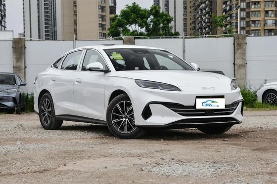 Modèle PHEV Green Energy Sedan Byd 06Dm-I-2024 avec une capacité de 5 sièges et une autonomie de 120 km
