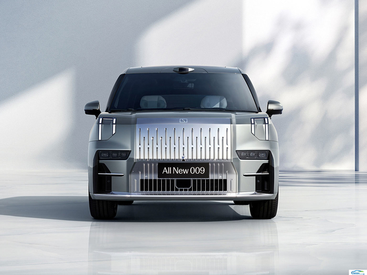 2024 Geely Zeekr 009 MPV La combinaison parfaite d'efficacité et de performance