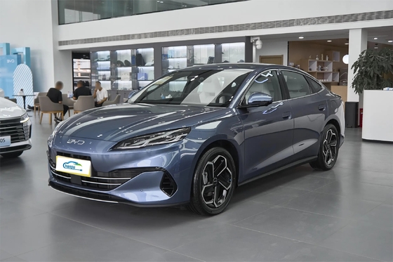 Optimiser le 06Dm-I-2024 1.5L 120Km Smart Medium Seal pour une voiture PHEV 4 portes de BYD