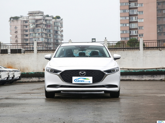 2023 Mazda 3 Axela 1.5L SUV automatique à essence berline TPMS et phares LED inclus