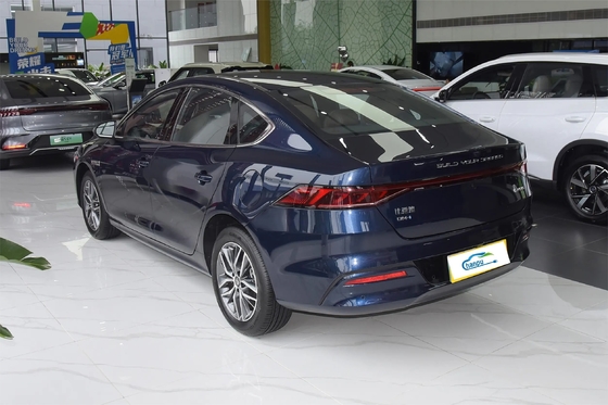 La puissante Qin Plus Dm-2024 Dm-I Honor version PHEV Sedan de BYD avec technologie hybride