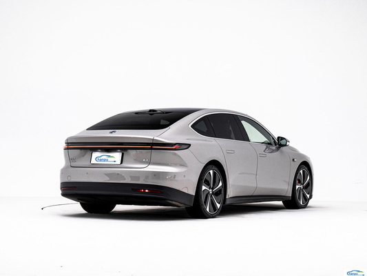 Modèle de voiture électrique pour Nio