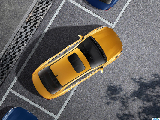 KIA K3 1.5L 1.4T Berline à essence avec fenêtre arrière électrique et fonction de levage d'une clé