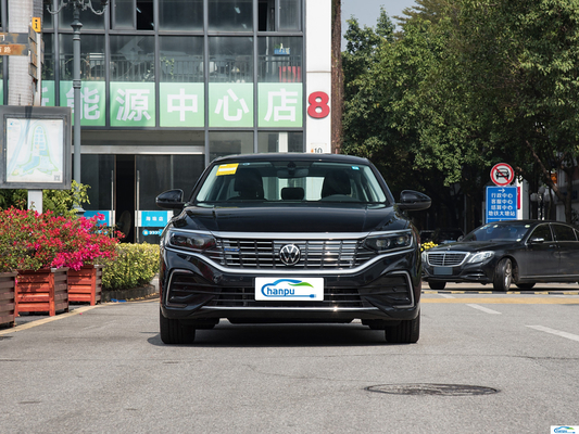 Le SUV Volkswagen Passat Phev 2023 La combinaison parfaite de performance et d'efficacité