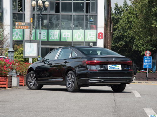 Le SUV Volkswagen Passat Phev 2023 La combinaison parfaite de performance et d'efficacité