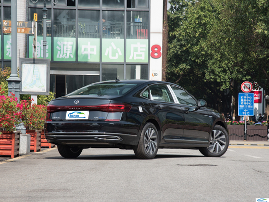 Le SUV Volkswagen Passat Phev 2023 La combinaison parfaite de performance et d'efficacité
