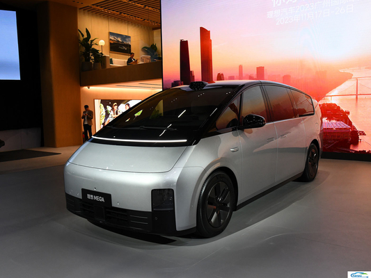 Structure de la carrosserie du VMP Direct Mega-2024 Véhicule ultra-commercial pour véhicules à énergie Lixiangl