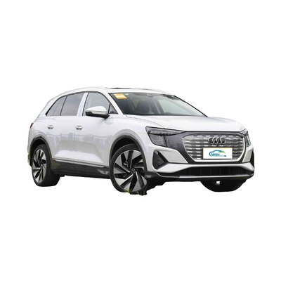 SUV City Ride-On Car Q5 E-Tron-50 E-Tron Quattro Vêtement en brocart lumineux Véhicule électrique
