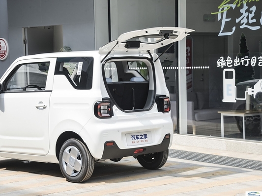 Système mini-hatchback personnalisé de voiture électrique Geely avec éclairage et capteurs améliorés