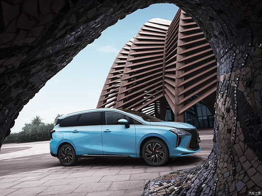 2024 Dongfeng Fengxing Forthing Yacht de jeunesse 1.5T 7 vitesses 197 HP L4 Moyen MPV Automobile à essence