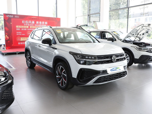 Volkswagen Tharu 2025 5 portes 5 places SUV voiture avec moteur à essence 1,5L / 1,5T 300TSI