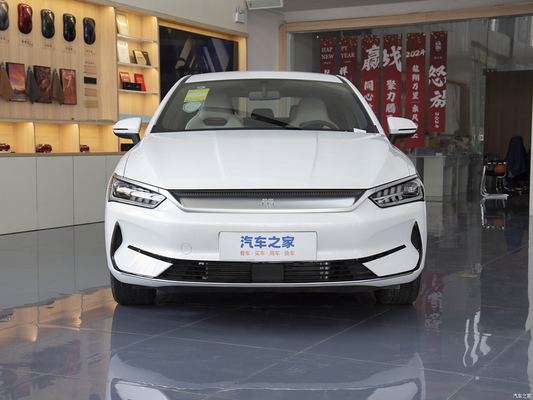 Révolutionnez votre expérience de conduite avec les 2024 BYD Qin Plus EV et DM-i Hybrid Sedan