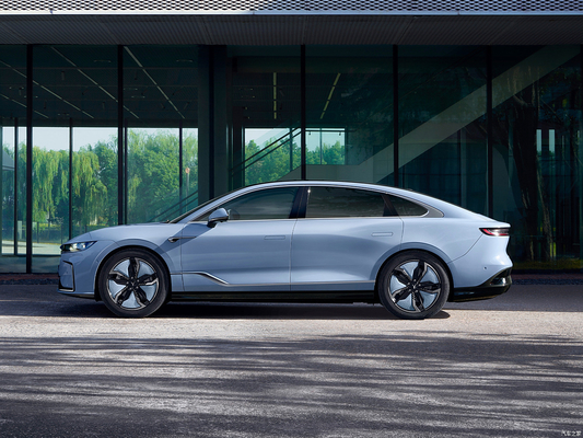 Voyah Lantu poursuit la lumière ZHUIGUANG EV PHEV berline 730km portée électrique hybride rechargeable