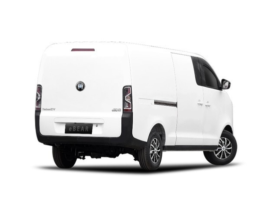 Améliorez votre flotte avec EBear EV MPV La plus avancée et polyvalente fourgonnette polyvalente
