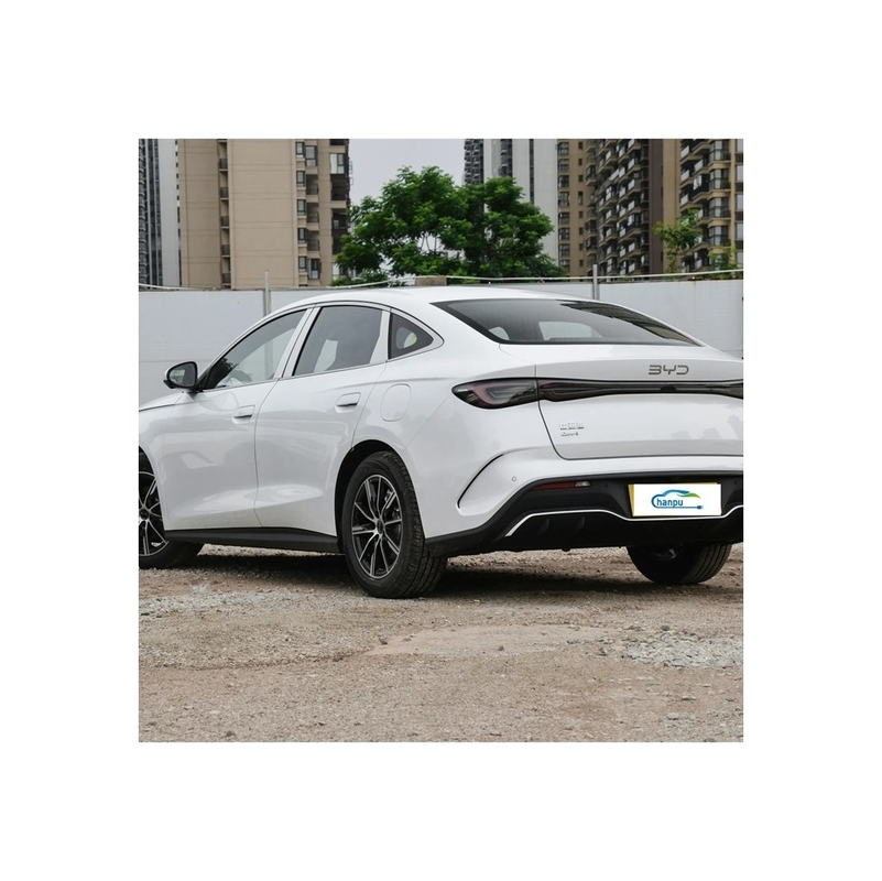 Modèle PHEV Green Energy Sedan Byd 06Dm-I-2024 avec une capacité de 5 sièges et une autonomie de 120 km